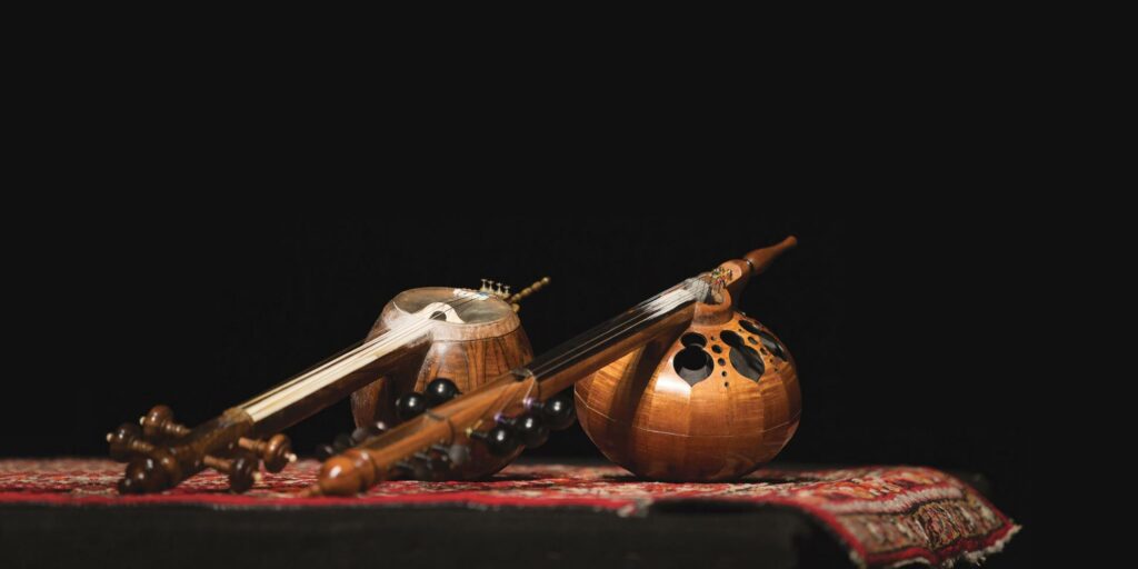 The Jurisprudential Views of Imam Khumayni Regarding Music