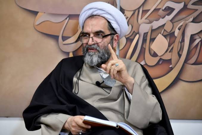 (4) Taqlid: Rational Objections to Taqlid and Their Responses